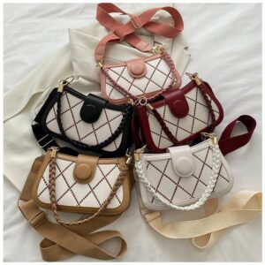 Trendy Fashionable Premium Quality Party Bag Code- RM69