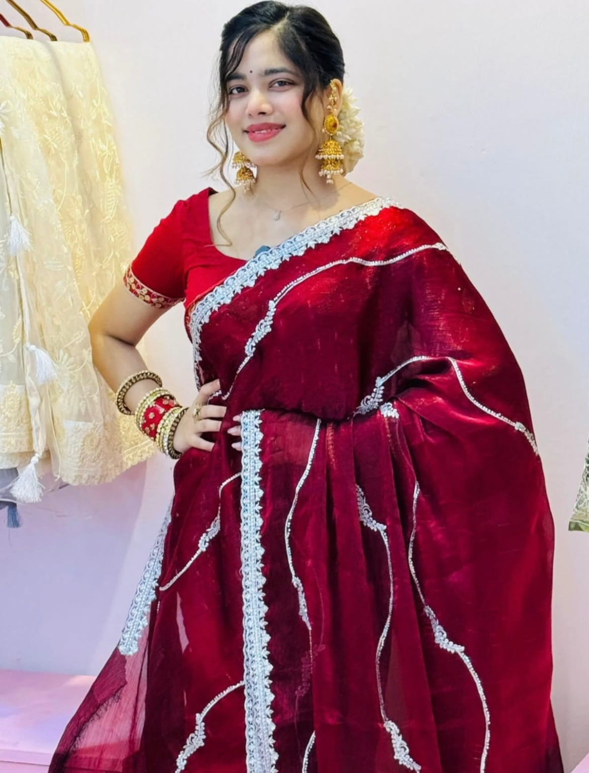 জিমিচু পার্টি শাড়ি